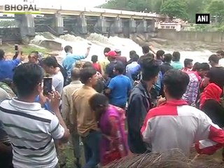 MP floods: Bhadbhada dam gates opened