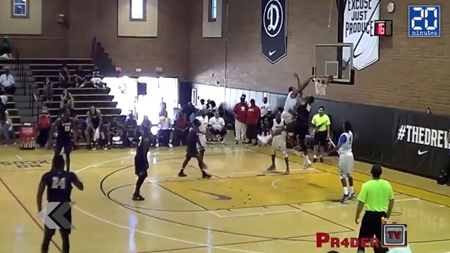 Il frappe son adversaire avec un dunk ! - Le rewind du mardi 12 juillet 2016.