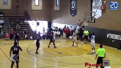 Il frappe son adversaire avec un dunk ! - Le rewind du mardi 12 juillet 2016.