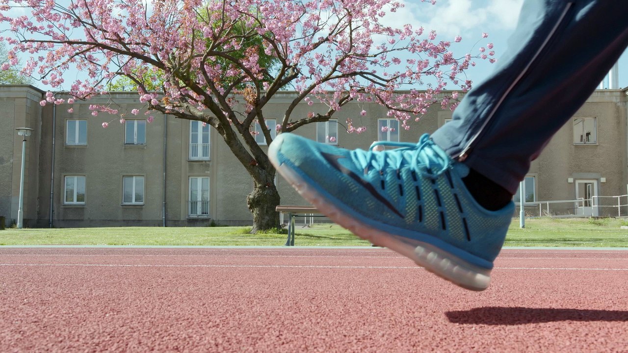 Video Robert Harting: Schon wieder die Oma