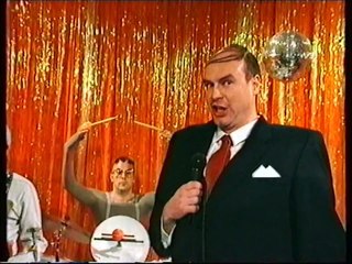 Kummeli - Ufo Mustonen