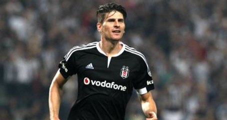 İtalyan Basını: Mario Gomez, Kariyerine La Liga'da Devam Etmek İstiyor