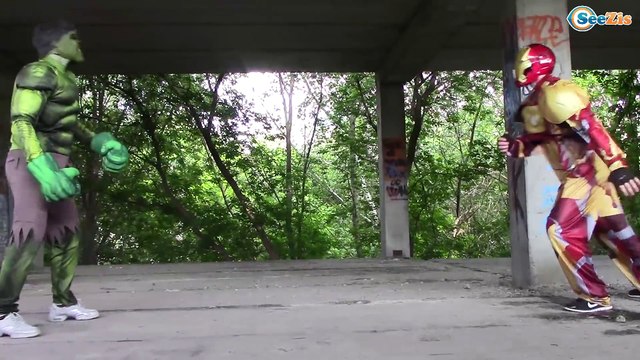 Superheroes Battle in Real Life! Iron Man vs Hulk Fight! Superheroes Fight Movie