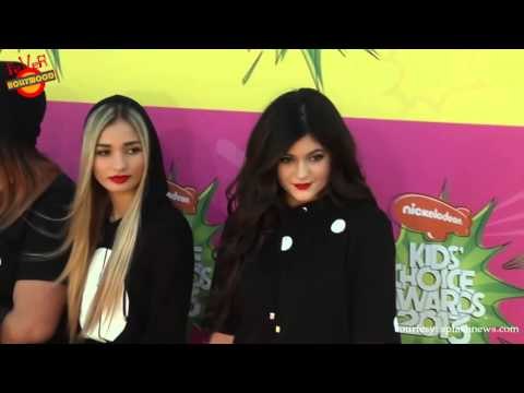 Kylie Jenner Accused Of Wearing Butt Pads