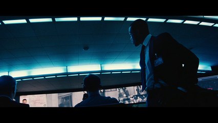 Jason Bourne - Clip - Heather Calls Bourne