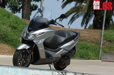 VÍDEO: Así es la nueva Kymco Grand Dink 2016, ¡la probamos!