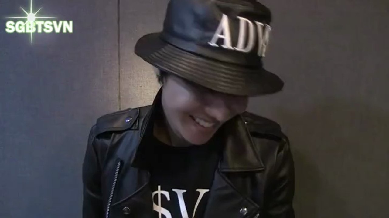 [VIETSUB][SGBTSVN] Boy in Luv Chinese ver. Recording - BTS Memories of 2015