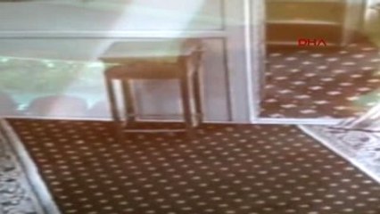 Adana Camiden Yardım Kutusunu Çaldı