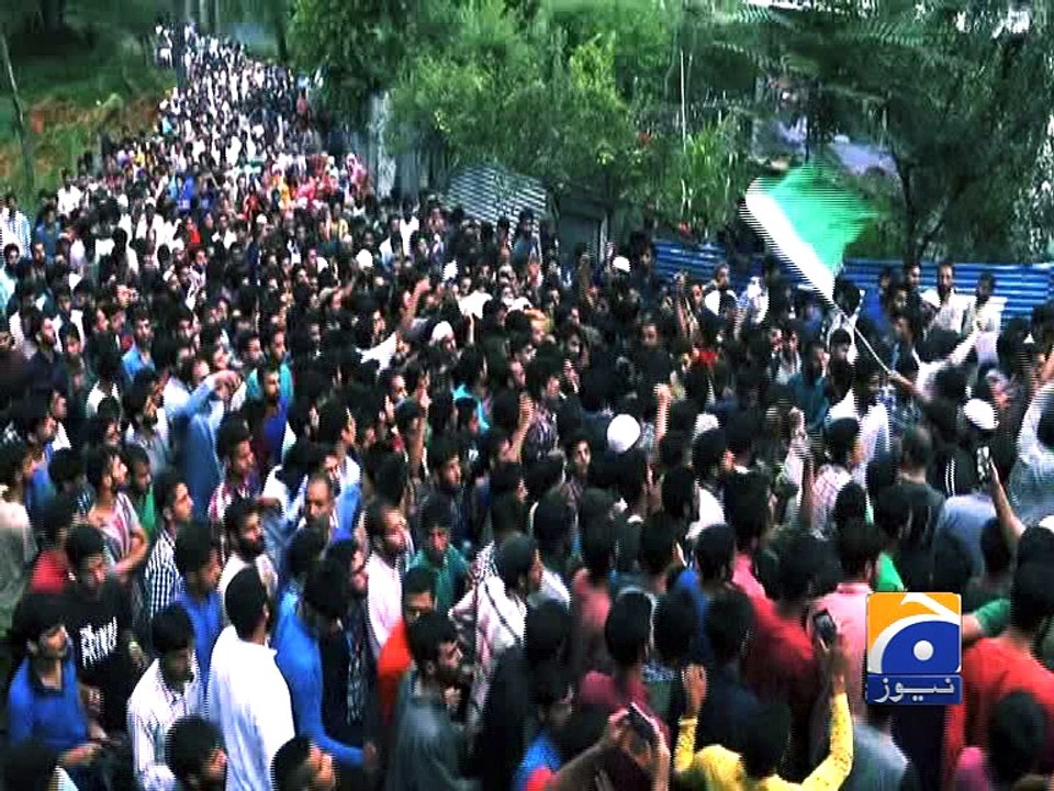 Two to a bed as Indian Kashmir hospital struggles amid unrest-13 July 2016