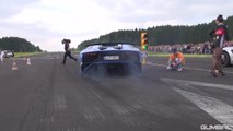 Une Lamborghini Aventador renverse presque un cameraman