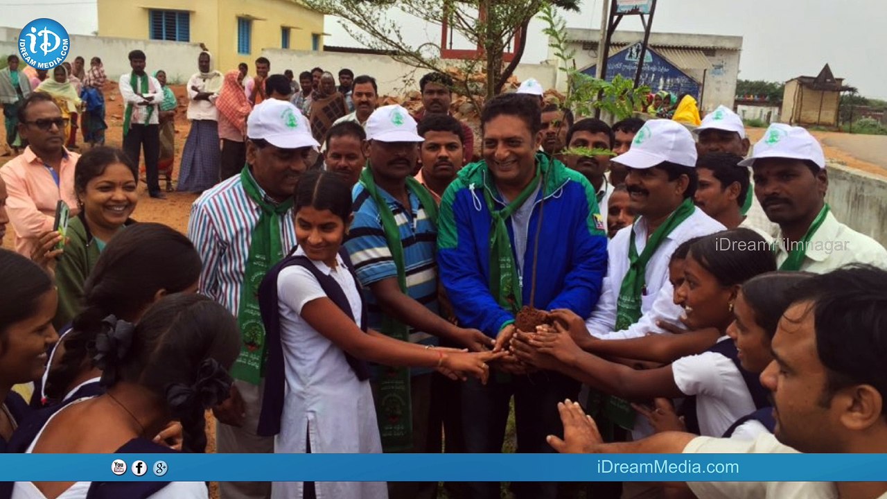 Prakash Raj Srimanthudu || Prakash Raj Adopted Kondareddy Palli Village || Prakash Raj Haritha Haram