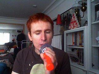 Wiwi égratigne "come over" de Clean Bandit & Stylo G