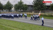14-Juillet. Les élèves sous-officiers de Châteaulin préparent le défilé