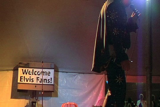 Fred Alberts sings 'Now and Then' Elvis Week 2007