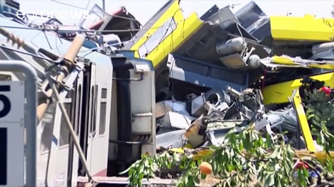 Viele Tote bei Zugunglück in Süditalien