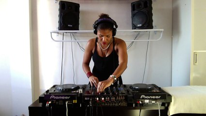 Nyna Brasil DJ set for Rise Up New Generation Contest 2016