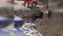Sivas Kayalıklara Sıkışan Keçiyi Afad Kurtardı