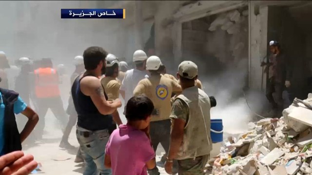 قتلى وجرحى بغارات روسية على أريحا بريف إدلب