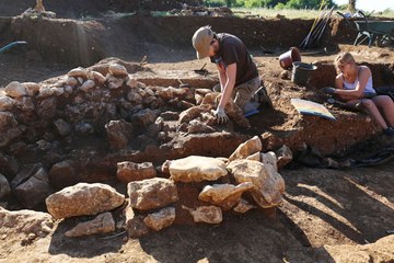 VIDEO. Une exceptionnelle découverte archéologique à Auzay (85)
