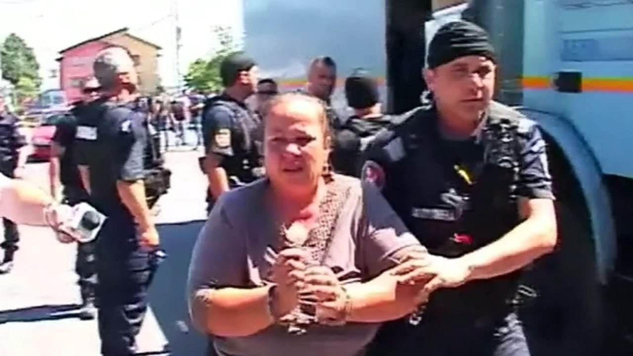 Romanian police bust slavery gang