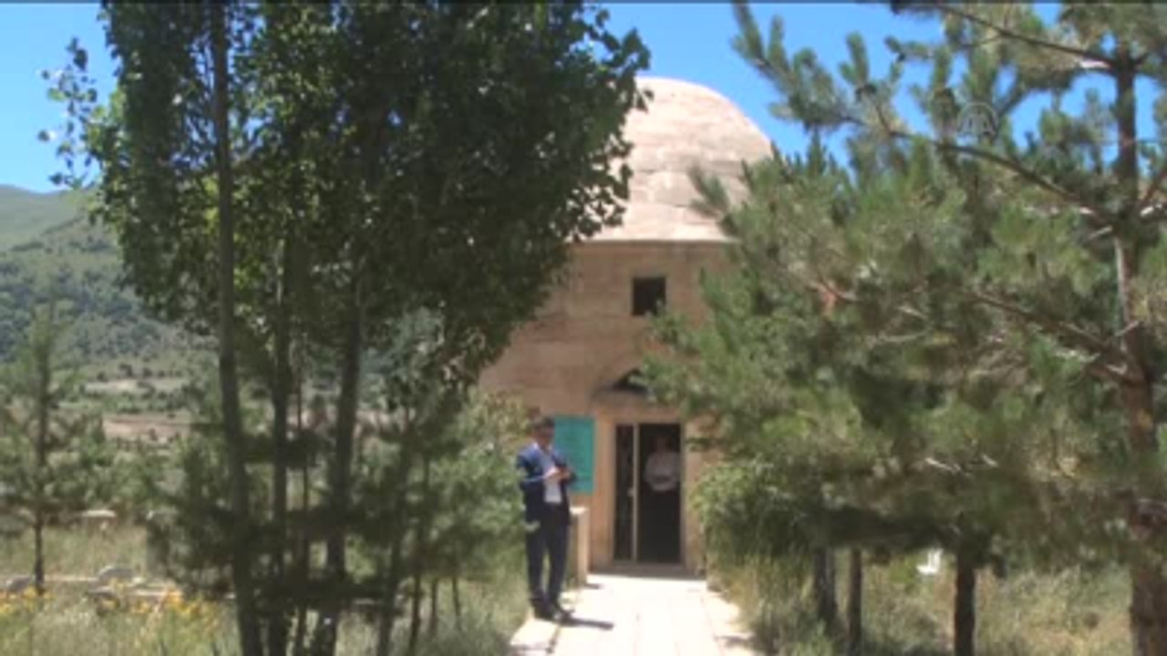 Uluslararası Bayburt Dede Korkut Kültür Sanat Şöleni Başladı