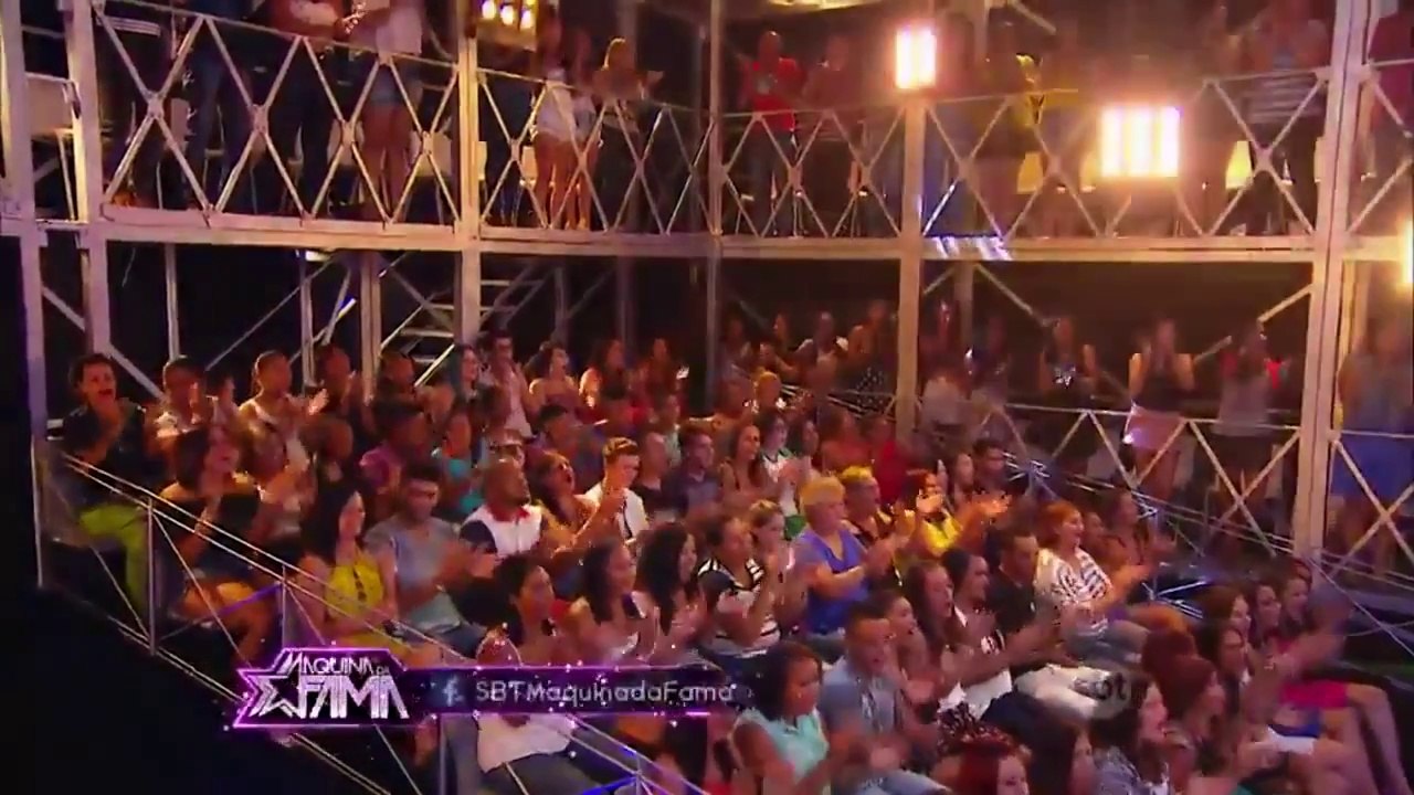 Amigas viram Fifth Harmony