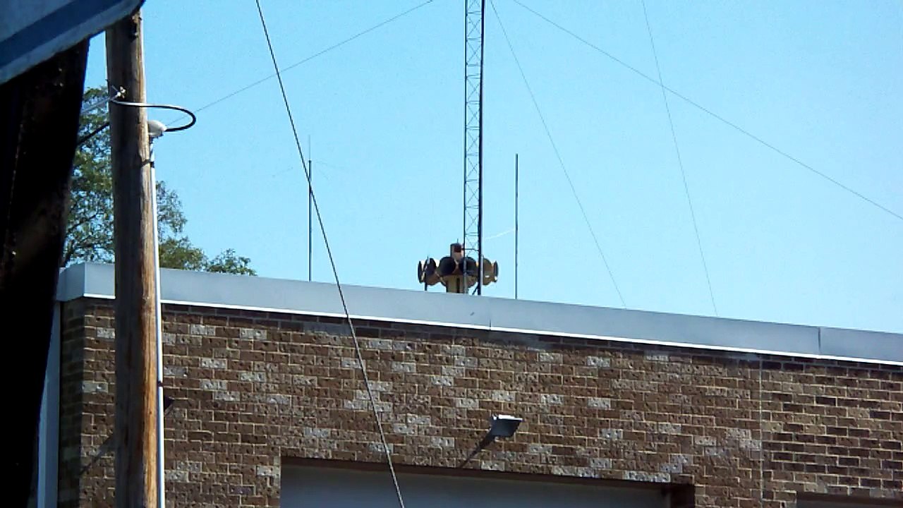 STH-10 Siren With Insane Wind Up!