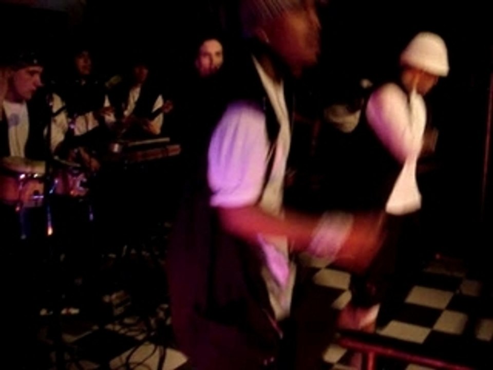 CHILI FERNANDEZ - Mi ritmo cachaquero