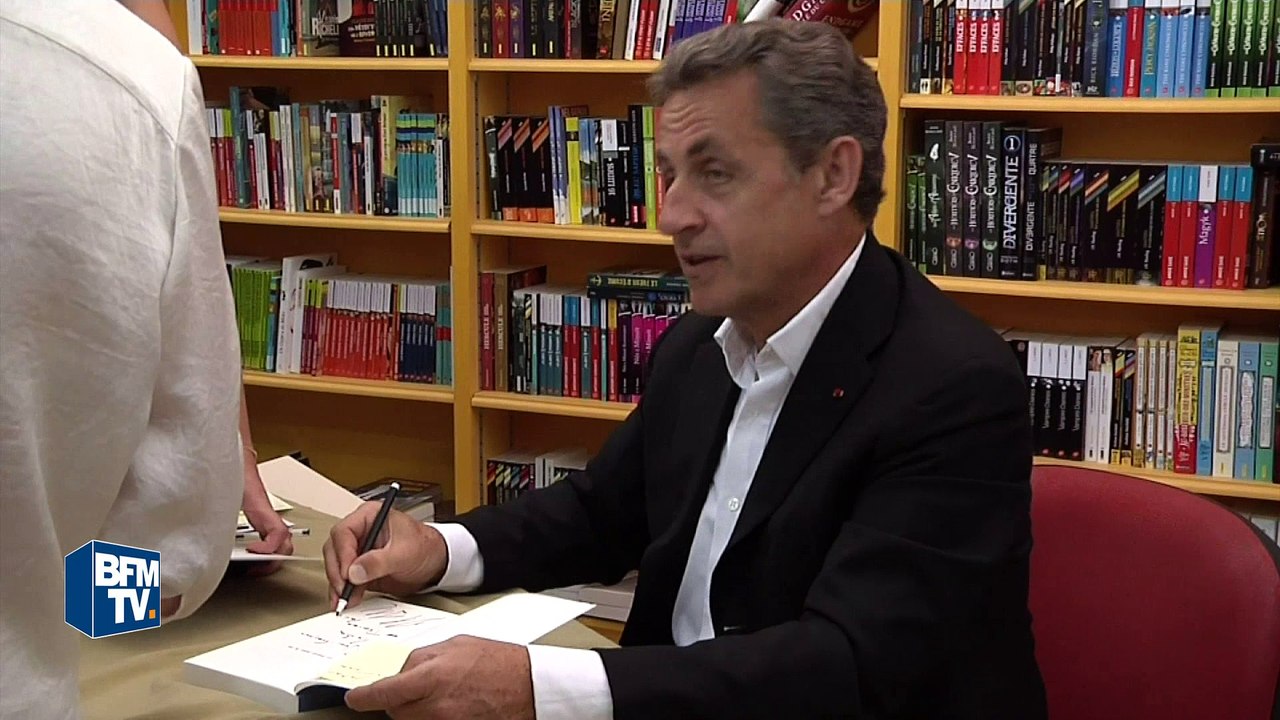 Nicolas Sarkozy ironise sur le "bon coiffeur" de François Hollande