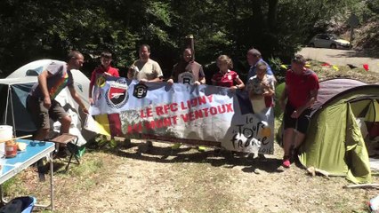 Au mont Ventoux, des milliers de fans attendent déjà le peloton