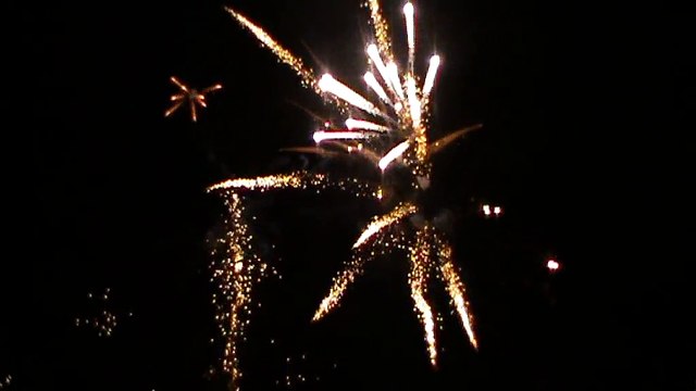 2016-07-13 Feu d'artifice à Nogent sur Oise.