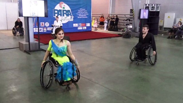 РООИ ''Дуэт'' - Танец на коляскaх