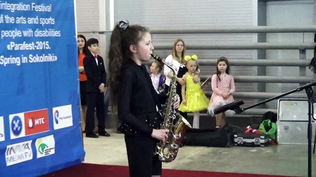 Котельникова Настя - Не могу не влюбиться(На саксафоне)