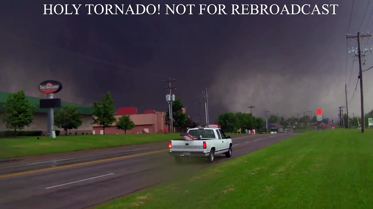 Moore Oklahoma EF-5 Tornado Video! 5_20_13