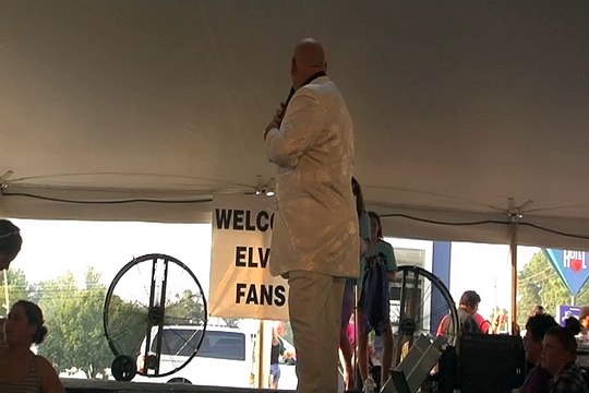 Ricky O'Boyd sings 'Girl Of My best Friend' Elvis Week 2010