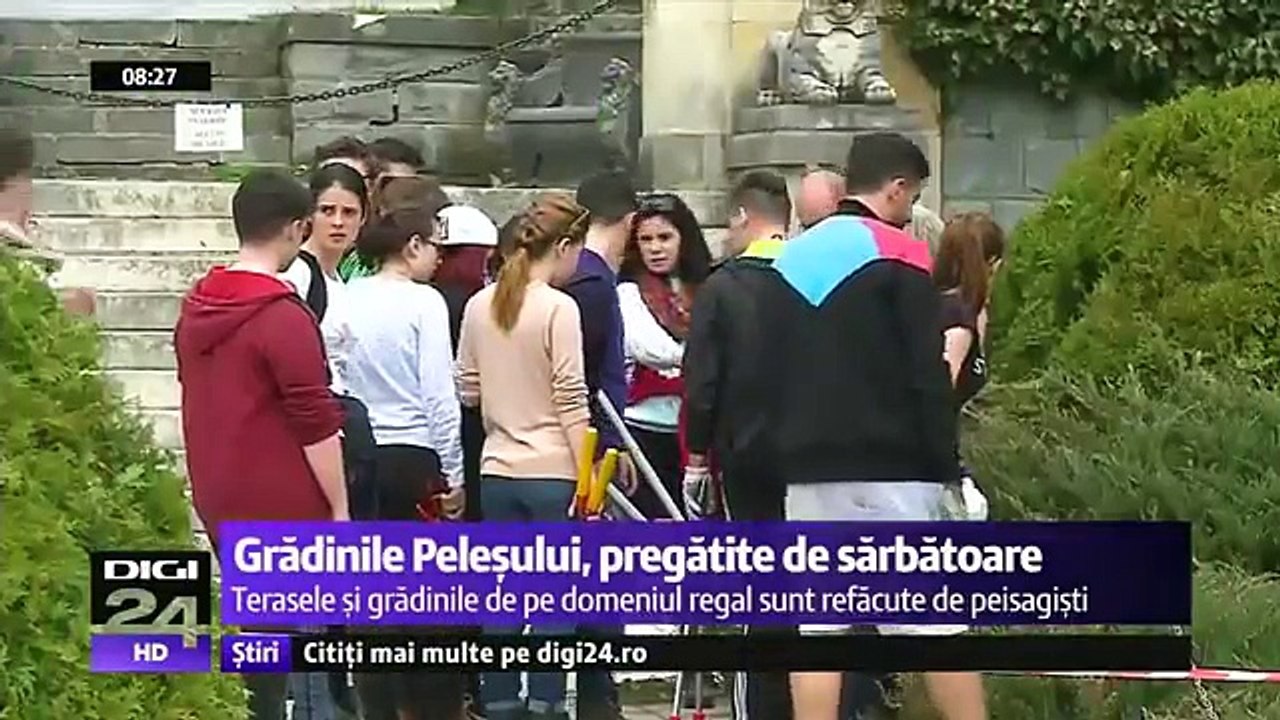 Studenții agronomi pregătesc grădina Castelului Peleș pentru sărbătoarea de 10 Mai
