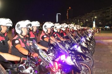 İzmir'de 600 Polisle Balyoz Gibi Operasyon! 159 Kişi Yakalandı