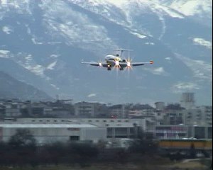 Atterrissage B727 en piste 25 à l'aéroport de Sion