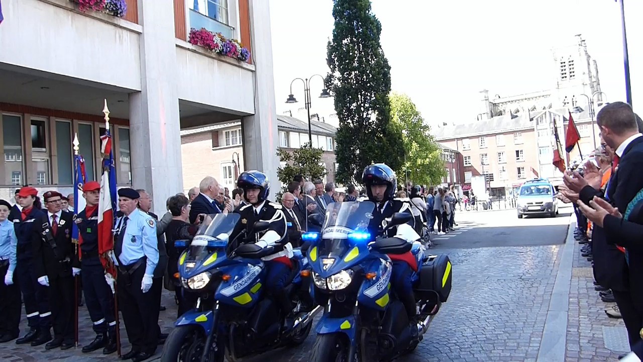 Abbeville : défilé motorisé du 14 juillet