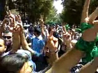 نماز جمعه 26 تیر هاشمی رفسنجانی جنبش سبز با موسوی 11