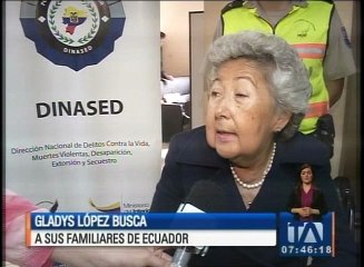 Gladys López busca a sus familiares en Ecuador