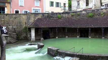 La Fosse Dionne de Tonnerre (Yonne) déborde le 1 juin 2016