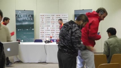 Sinan Gümüş: "Gönlüm Türkiye'de Yana"