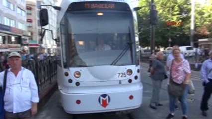 Sirkeci Tramvay Durağında Seferler Durduruldu