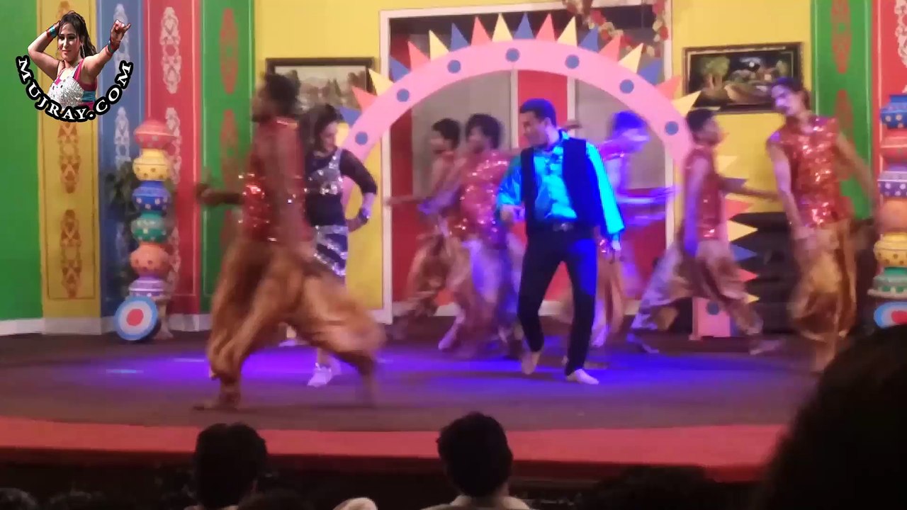 Sobia Khan Desi Mujra Hot Dance sajna pa dil aa giya