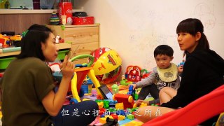 生活在他方 : 李雨夢 《島嶼。浮城──15則香港人在台灣的生活札記》2015