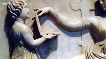 PROOF OF TIME TRAVEL - Laptop in Ancient Sculpture - ΕΙΧΑΝ ΥΠΟΛΟΓΙΣΤΕΣ ΣΤΗΝ ΑΡΧΑΙΑ ΕΛΛΑΔΑ;