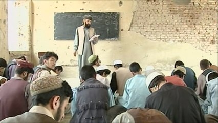 أرشيف: مدارس أفغانستان تستعد للامتحانات رغم الحرب