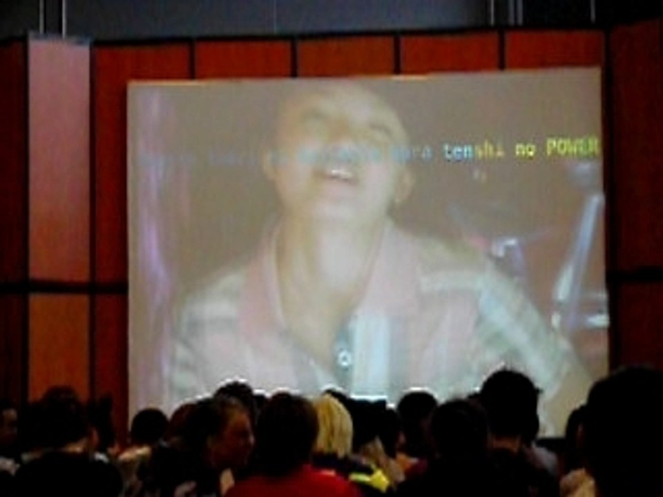 Ike Ike au Karaoké de la Japan Expo