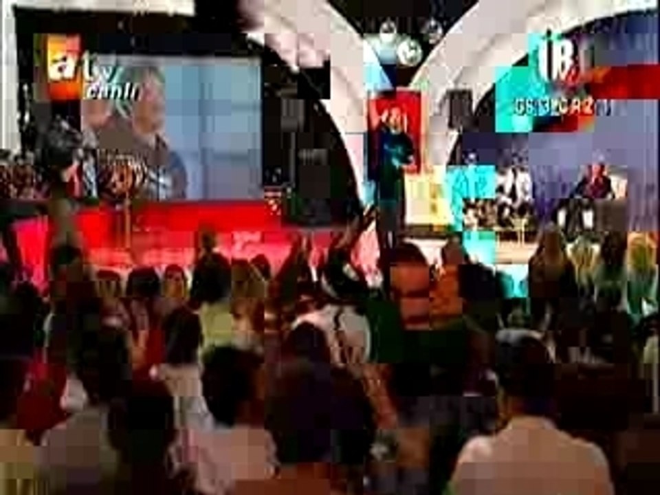 Murat Boz İBO SHOW Aşkı Bulamam Ben